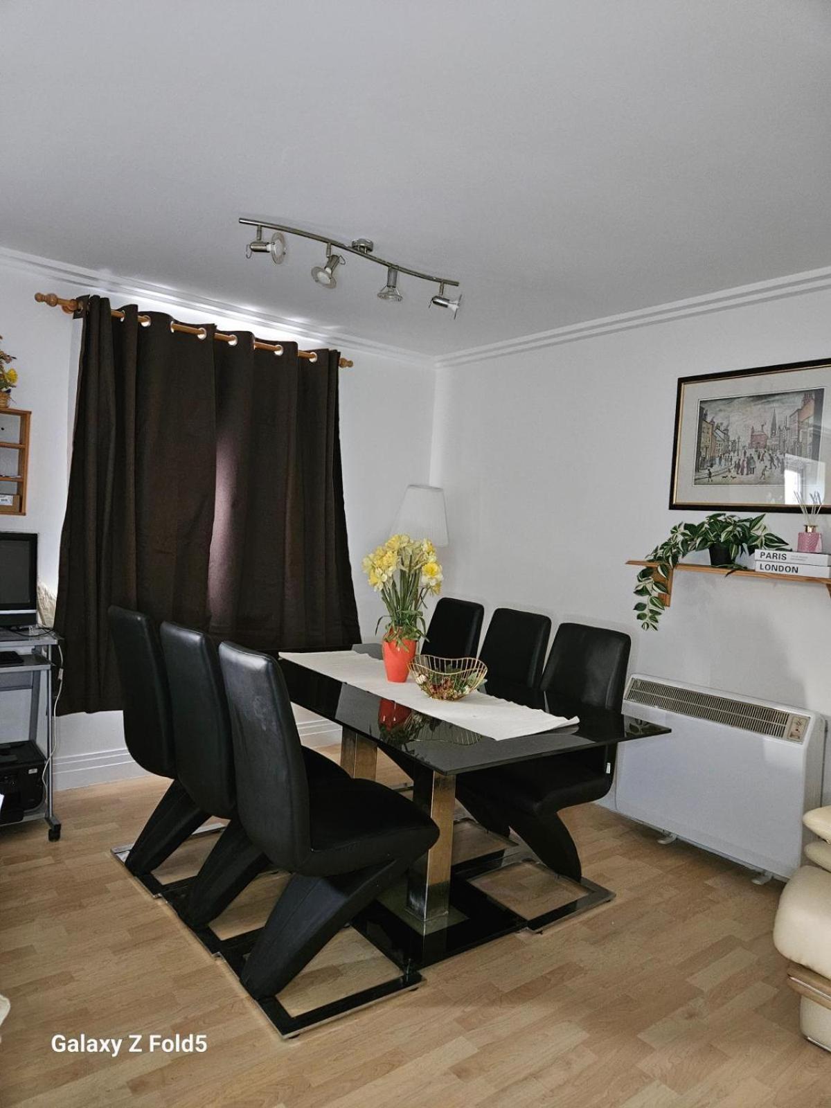 Spacious & Cosy Double And Single Bedrooms Close To Hendon & Colindale Tube Stations Buitenkant foto