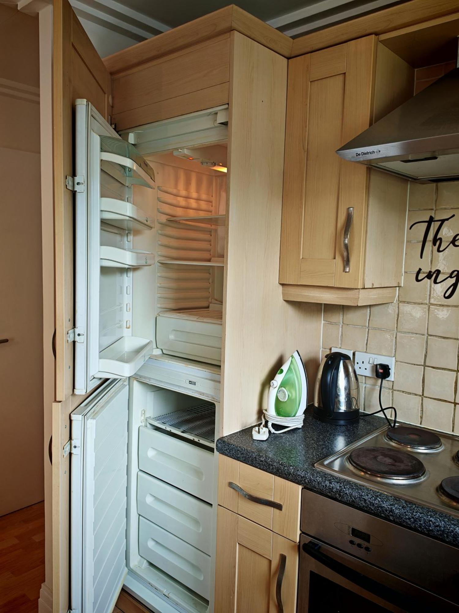 Spacious & Cosy Double And Single Bedrooms Close To Hendon & Colindale Tube Stations Buitenkant foto