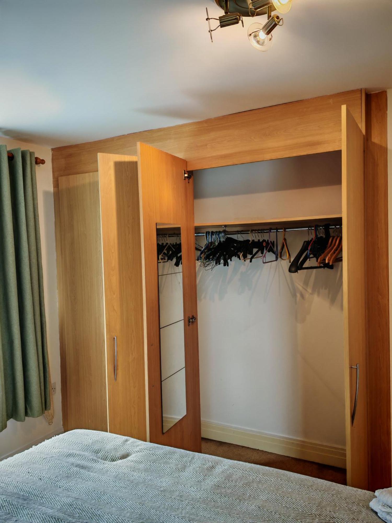 Spacious & Cosy Double And Single Bedrooms Close To Hendon & Colindale Tube Stations Buitenkant foto