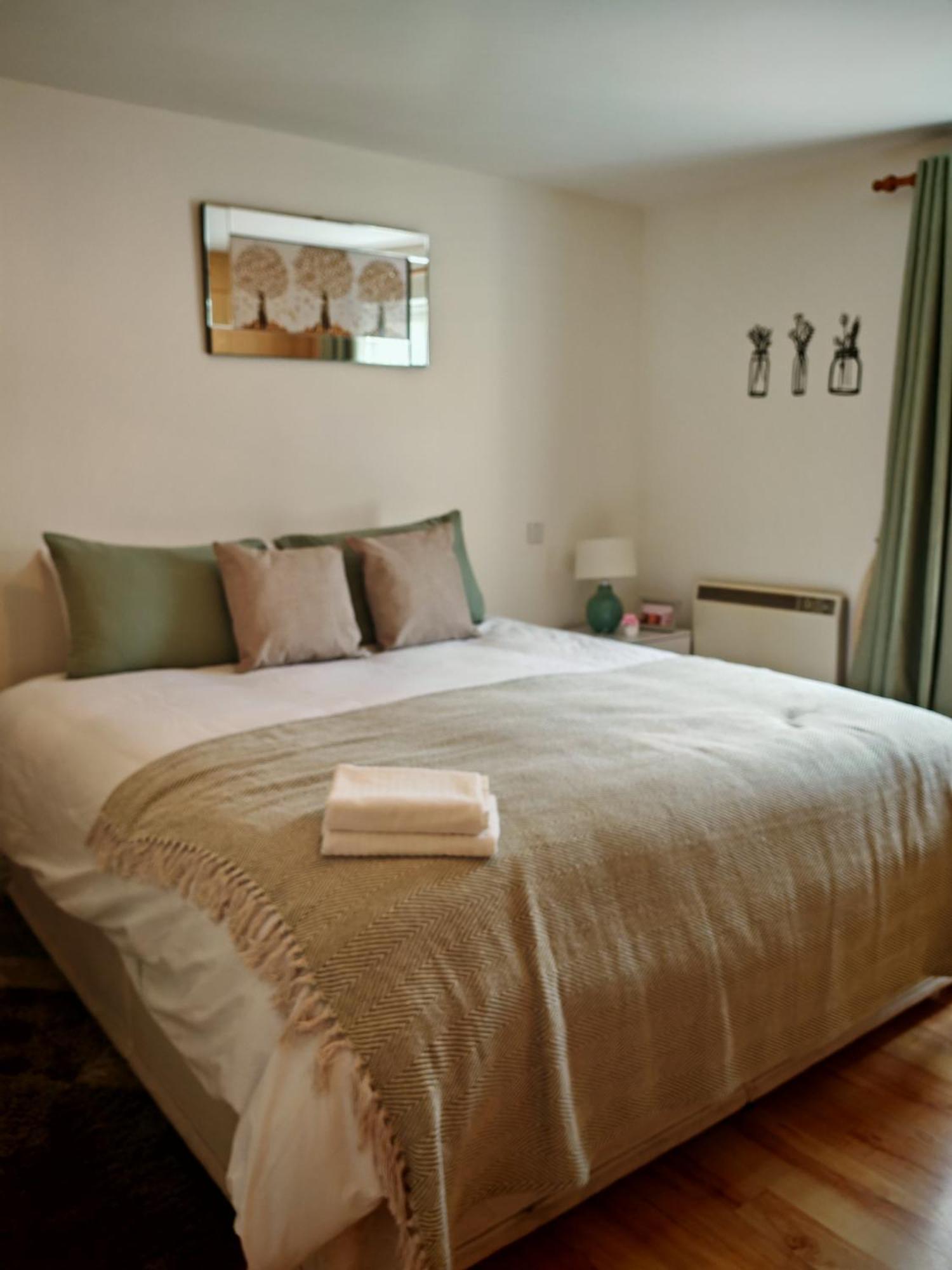 Spacious & Cosy Double And Single Bedrooms Close To Hendon & Colindale Tube Stations Buitenkant foto